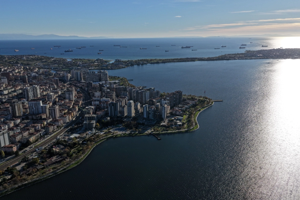 Yalı 360 | Luxury Waterfront Apartments for Sale in Küçükçekmece, Istanbul